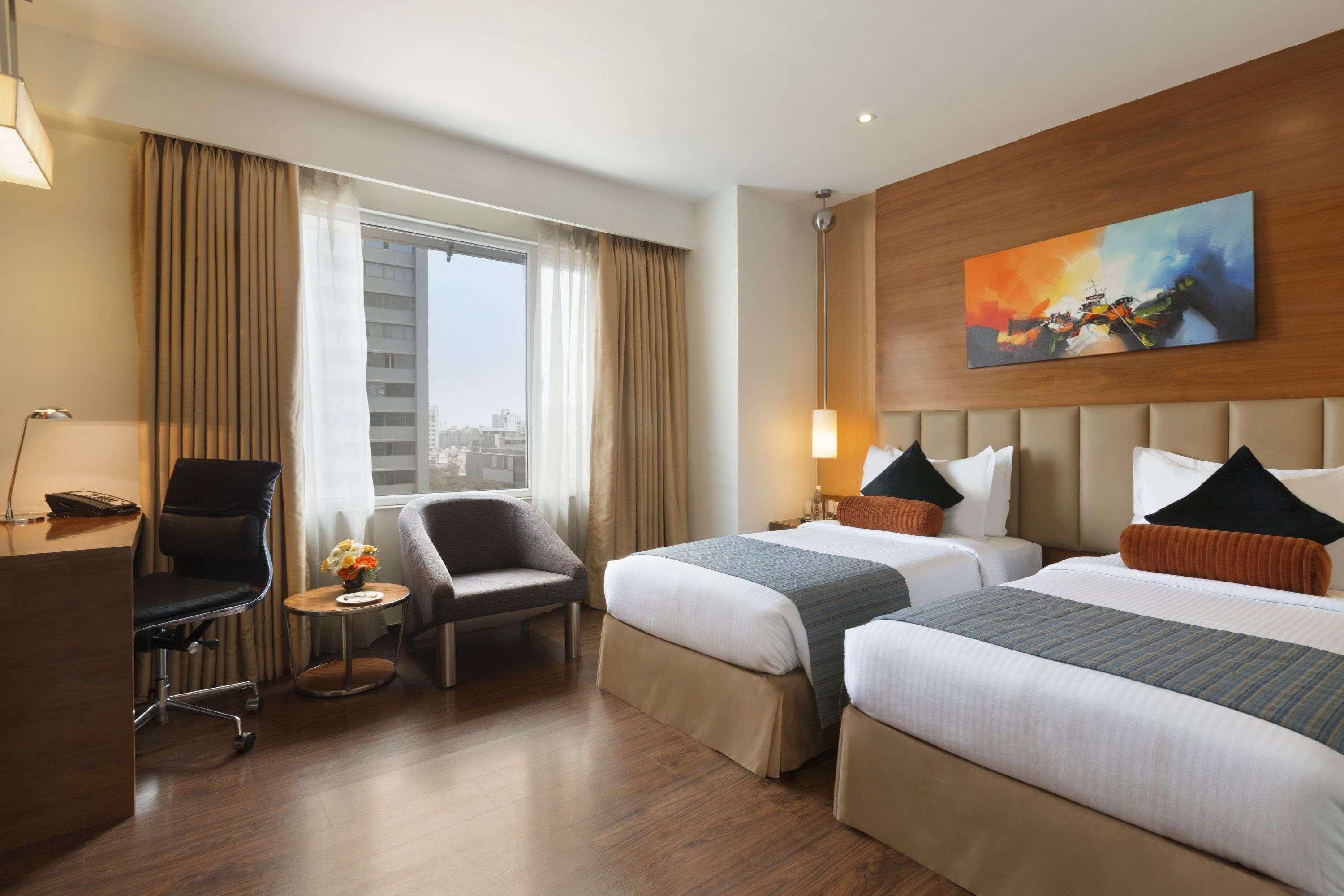 Ramada Ahmedabad Hotel Eksteriør billede